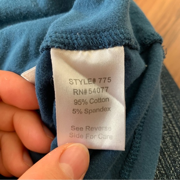 Cabi V-Neck Teal Blouse - Picture 10 of 11